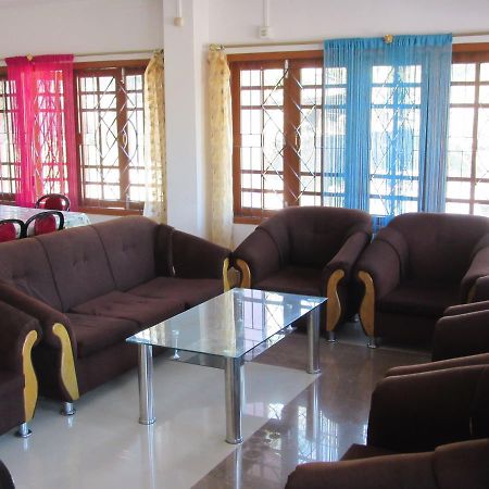 Hotel Druk Bhalukpung Bagian luar foto