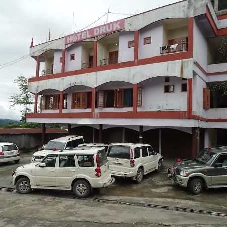 Hotel Druk Bhalukpung Bagian luar foto
