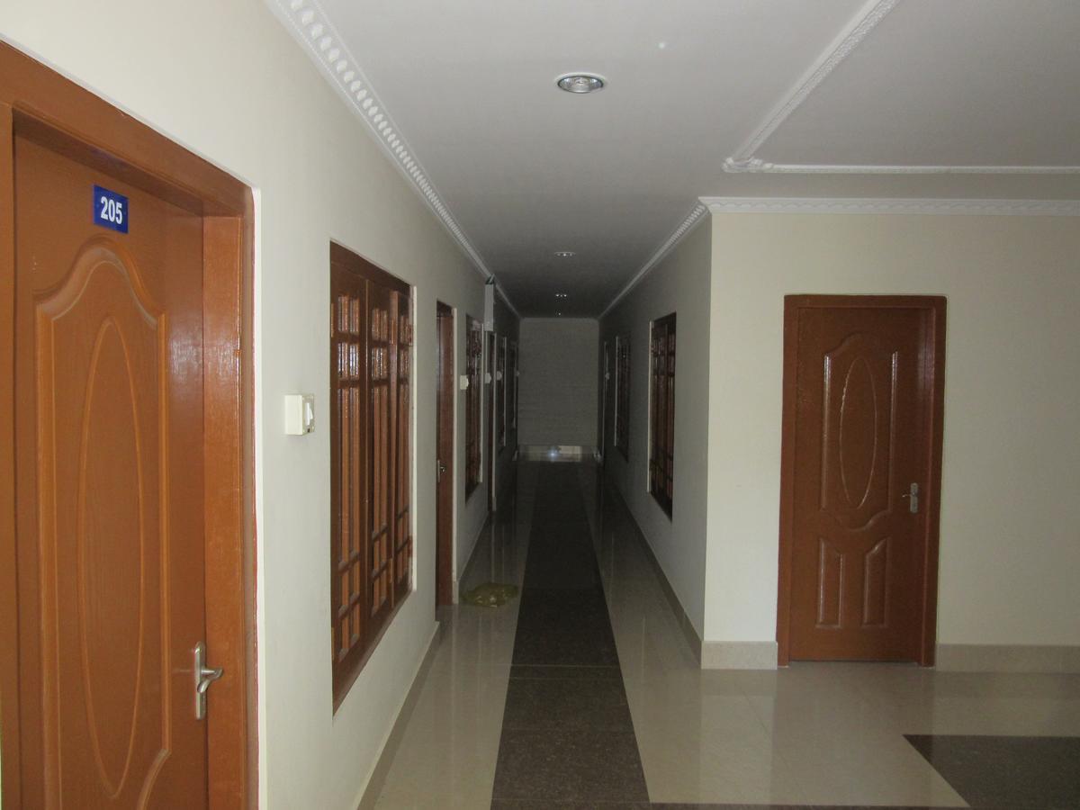 Hotel Druk Bhalukpung Bagian luar foto